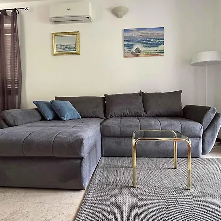 Apartment In Klimno, Dobrinj - Insel Krk 41813 Klimno